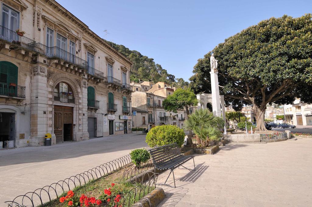Vacanze Romantiche A Módica Habitación foto