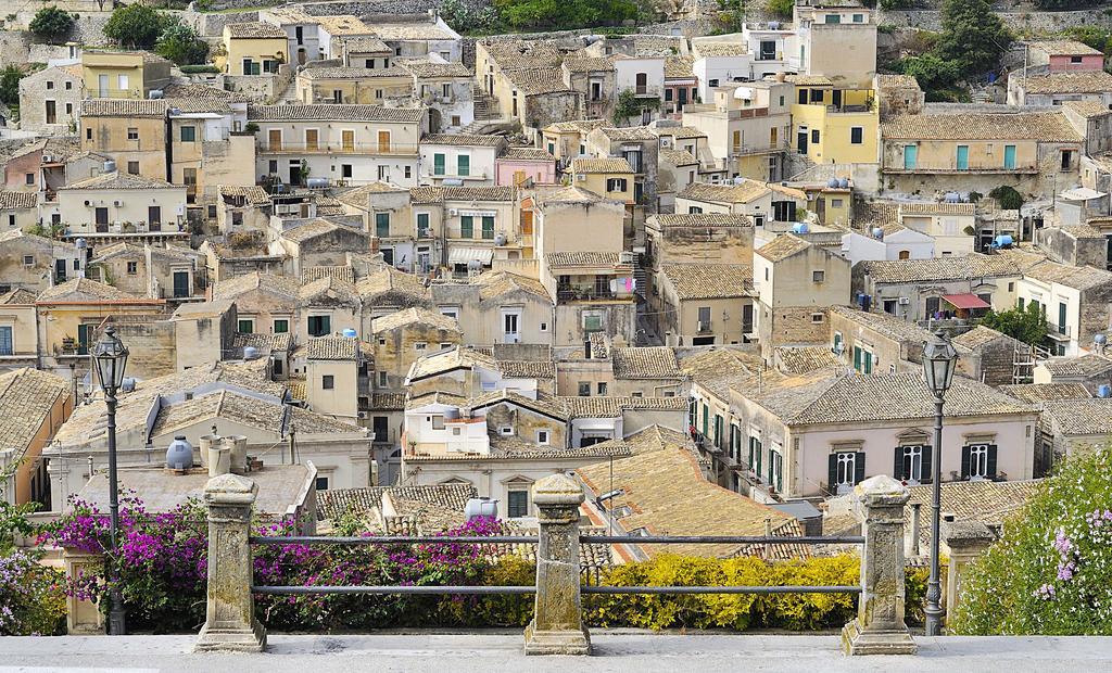 Vacanze Romantiche A Módica Exterior foto
